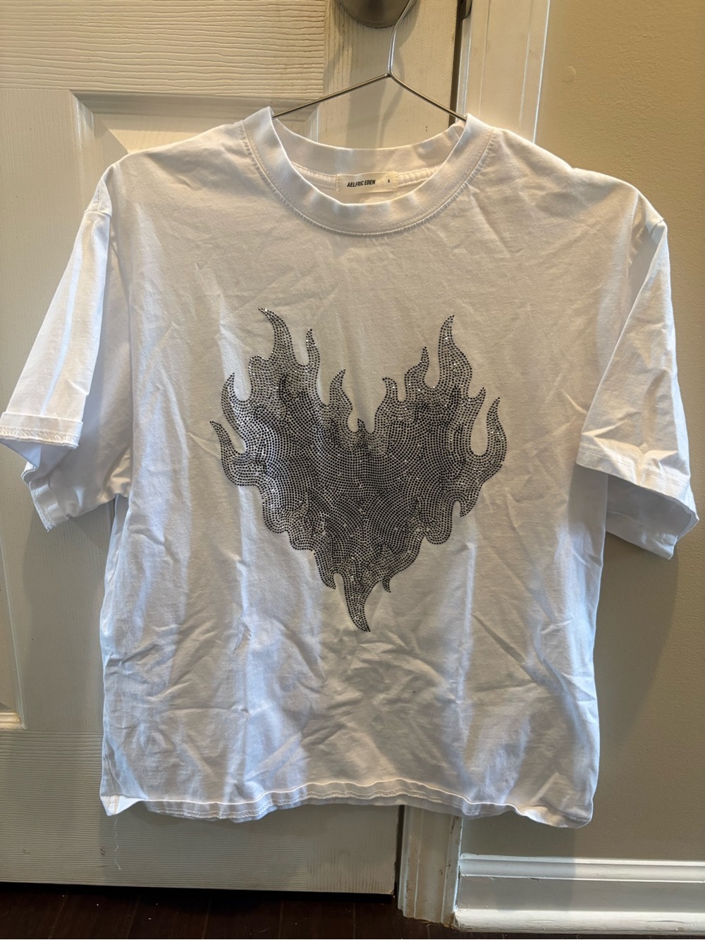 Aelfric Eden White Short Sleeve Tee with Black Flame Heart Graphic Rhinestones